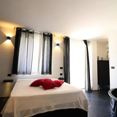 Blackwhite Apartman *